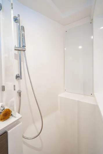 Scooby Yacht Photos Pics 