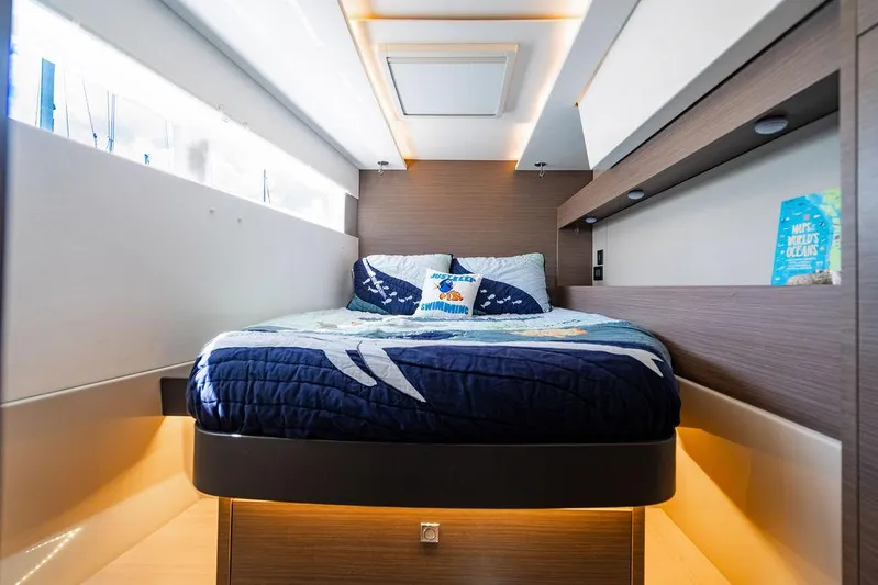 Scooby Yacht Photos Pics 