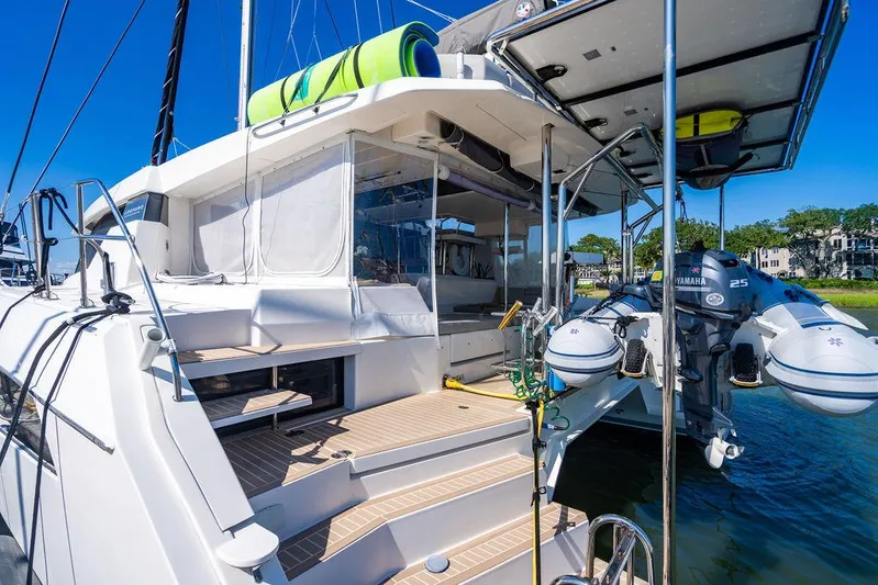 Scooby Yacht Photos Pics 