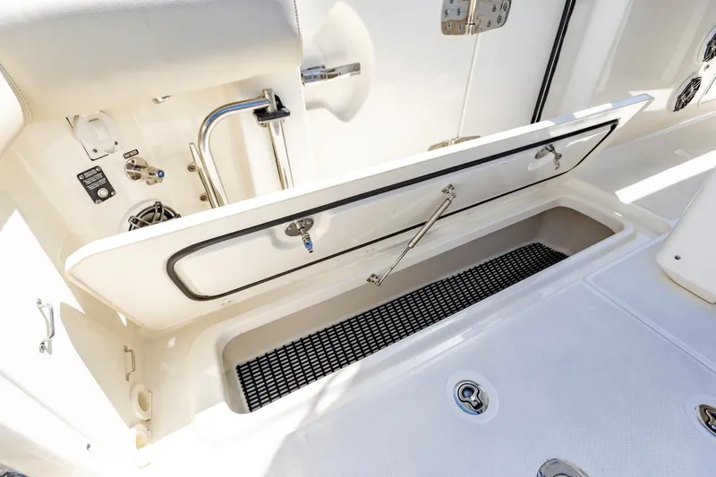 Better Life Yacht Photos Pics 