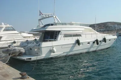 1991 Ferretti Yachts 58S
