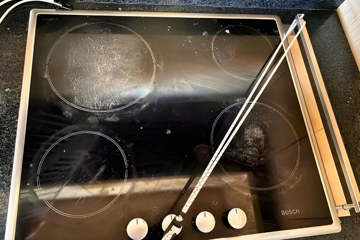 2005 Ferretti Yachts 55 