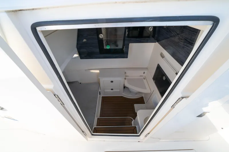 Nauti Builder Yacht Photos Pics 