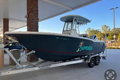 Tidewater 232 CC Adventure