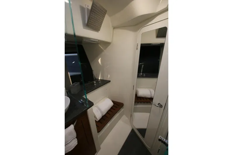  Yacht Photos Pics Manufacturer Provided Image