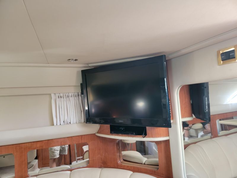 2000 Sea Ray 420 Aft Cabin