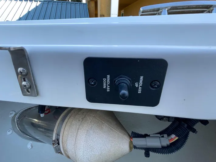  Yacht Photos Pics 2021 Cobalt 30SC Outboard windlass control panel on boat deck.