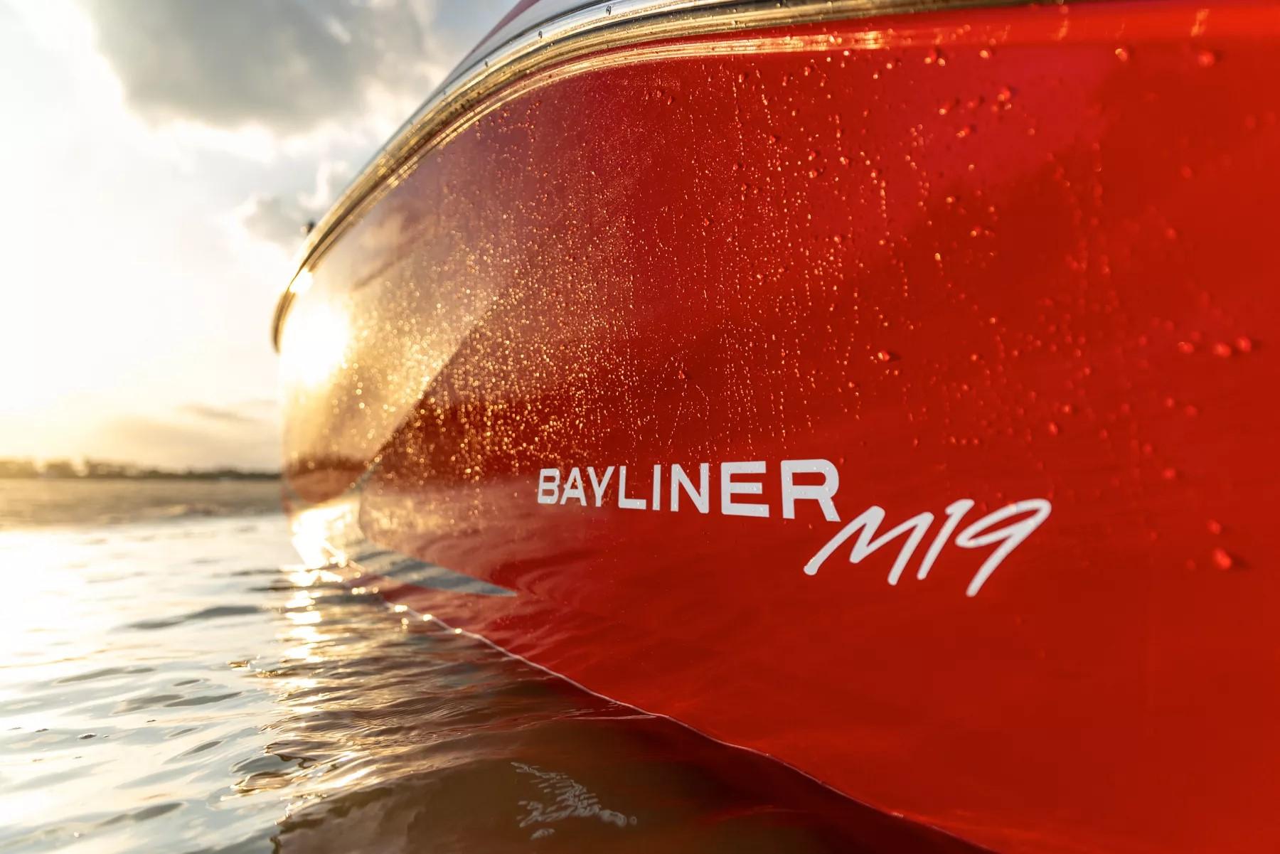 2024-bayliner-element-m19-deck-boats-vendre-yachtworld