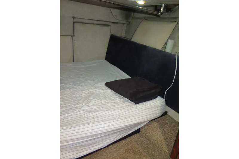 Mokikem Yacht Photos Pics 