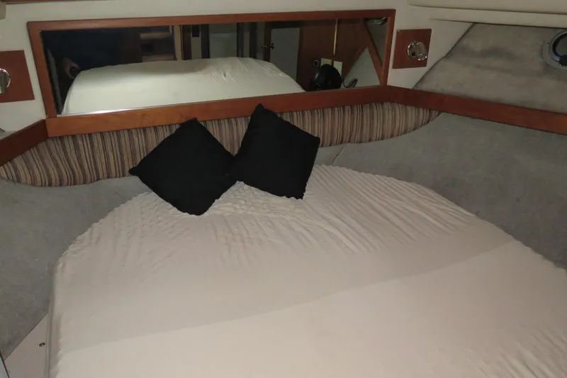 Mokikem Yacht Photos Pics 