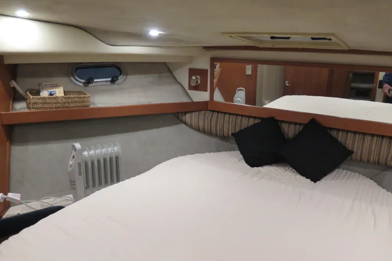 Mokikem Yacht Photos Pics 