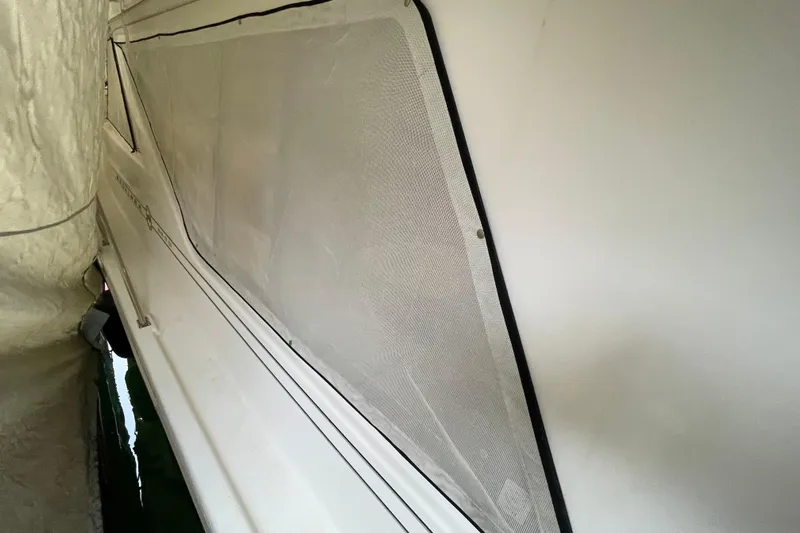 Mokikem Yacht Photos Pics Side window privacy curtains.