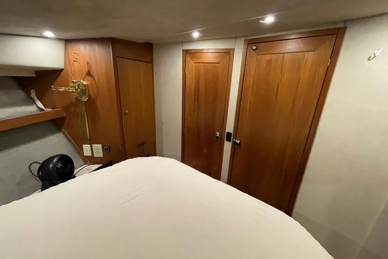 Mokikem Yacht Photos Pics 