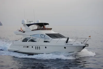 2004 Azimut 55