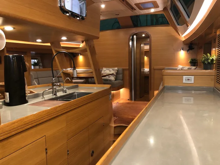 Pneumatic Yacht Photos Pics 