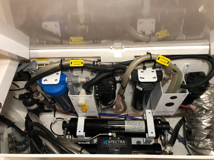 Pneumatic Yacht Photos Pics 