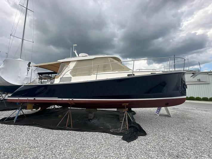 Surprise Yacht Photos Pics 