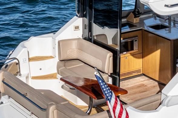 2017 Sea Ray 46 