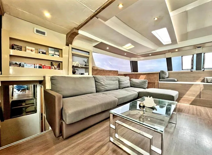 Octopus Yacht Photos Pics Luxurious interior of 2017 Fountaine Pajot Ipanema 58 Power Catamaran with modern furnishings.