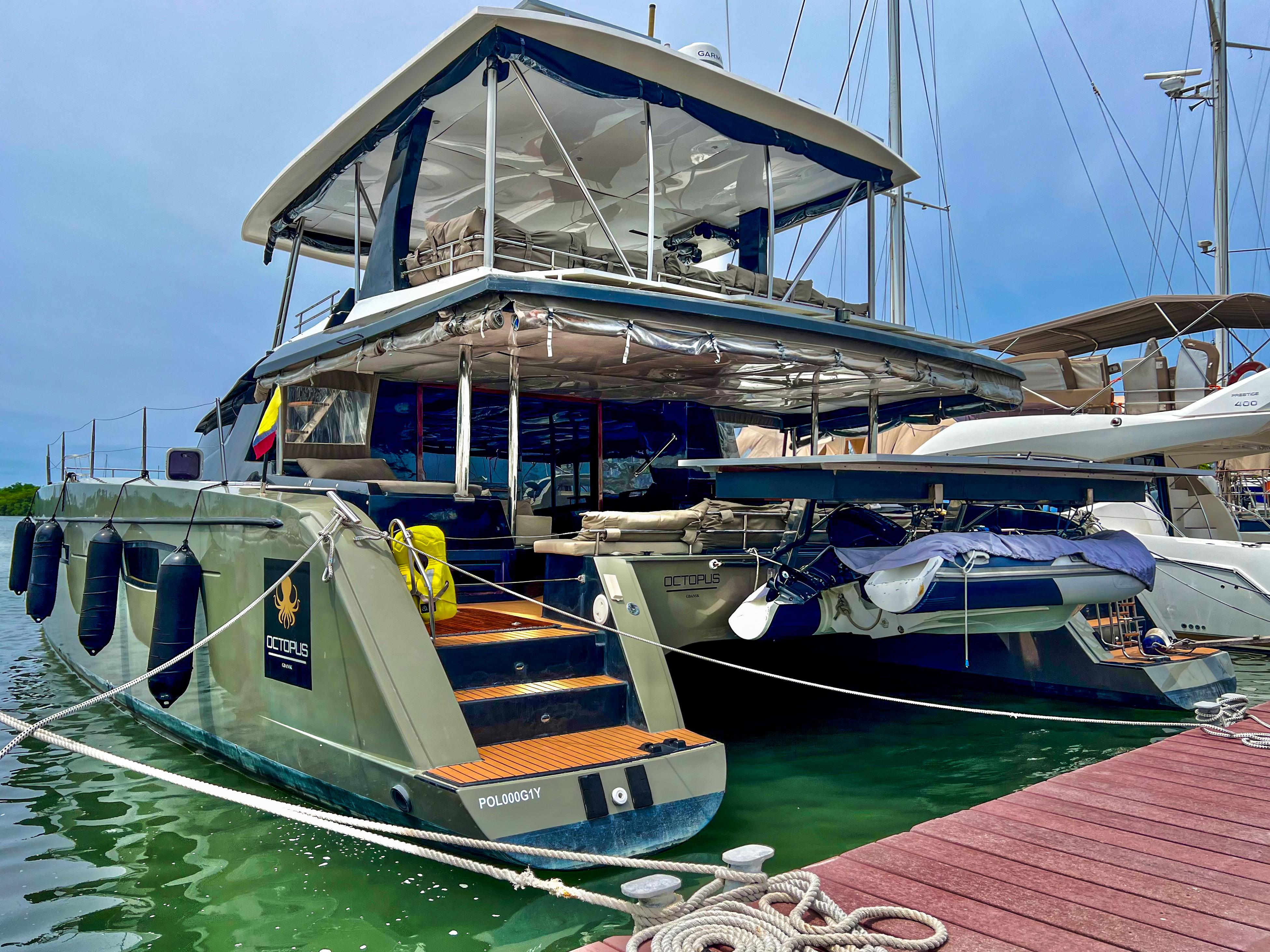 catamaran fountaine pajot a vendre