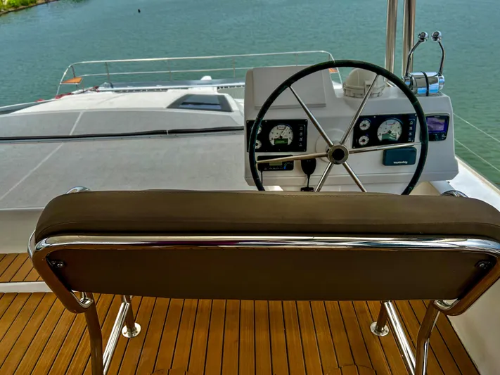 Octopus Yacht Photos Pics Helm station of 2017 Fountaine Pajot Ipanema 58 Power Catamaran with ocean view.