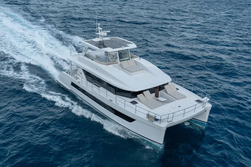  Yacht Photos Pics Luxurious 2025 Two Oceans 555 - 008 yacht cruising on open sea.