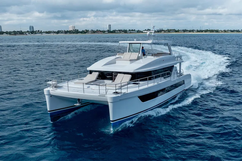  Yacht Photos Pics Luxurious 2025 Two Oceans 555 - 008 yacht cruising on open sea.