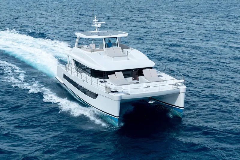  Yacht Photos Pics Luxurious 2025 Two Oceans 555 - 008 yacht cruising on open sea.