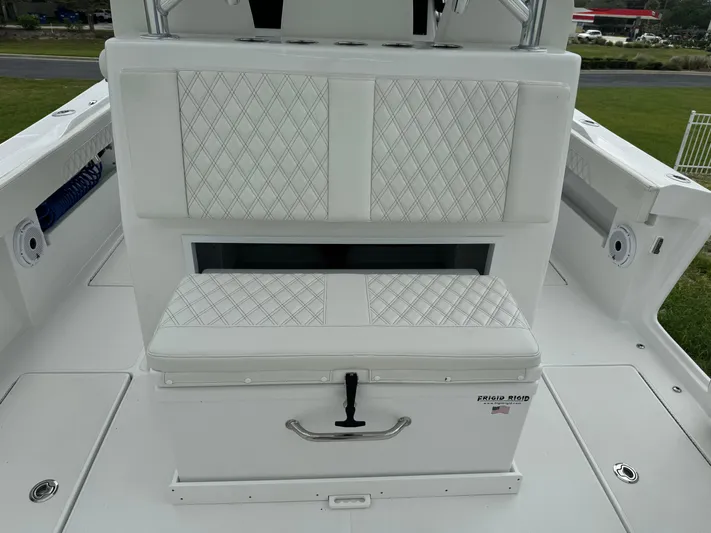  Yacht Photos Pics 2023 Front Runner 36 Center Console boat with white cushioned seating and storage.
