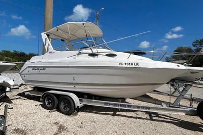 Wellcraft 2400 Martinique