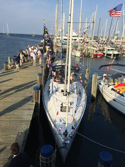 Luna Yacht Photos Pics 