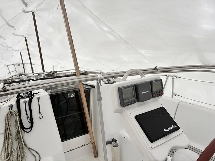 Beau Coup Yacht Photos Pics 