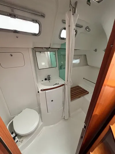 Beau Coup Yacht Photos Pics 