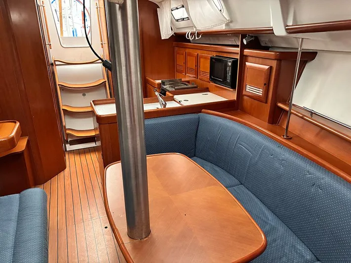 Beau Coup Yacht Photos Pics 