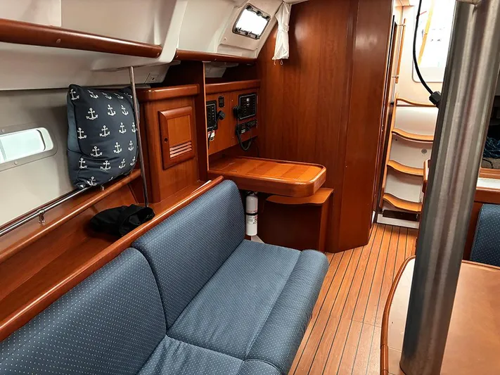 Beau Coup Yacht Photos Pics 