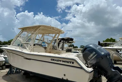 Grady-White Freedom 275