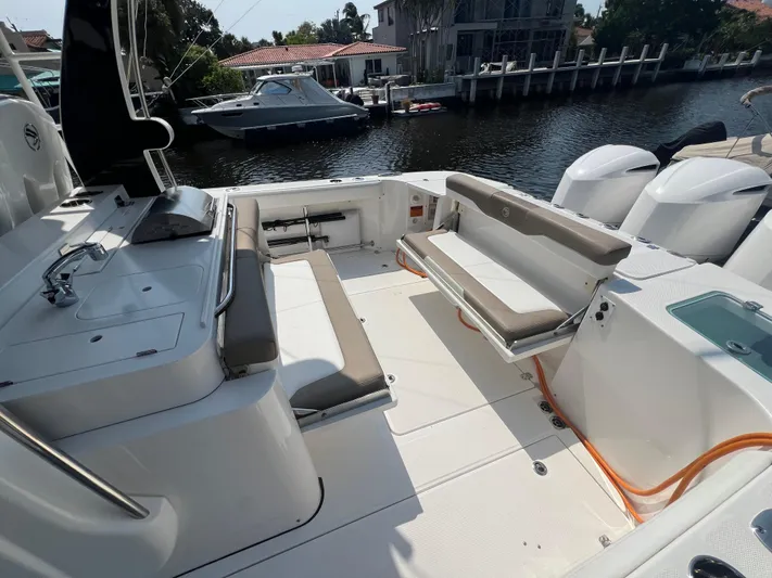 Wild Luck Yacht Photos Pics Edgewater 37 Wild Luck- Hull