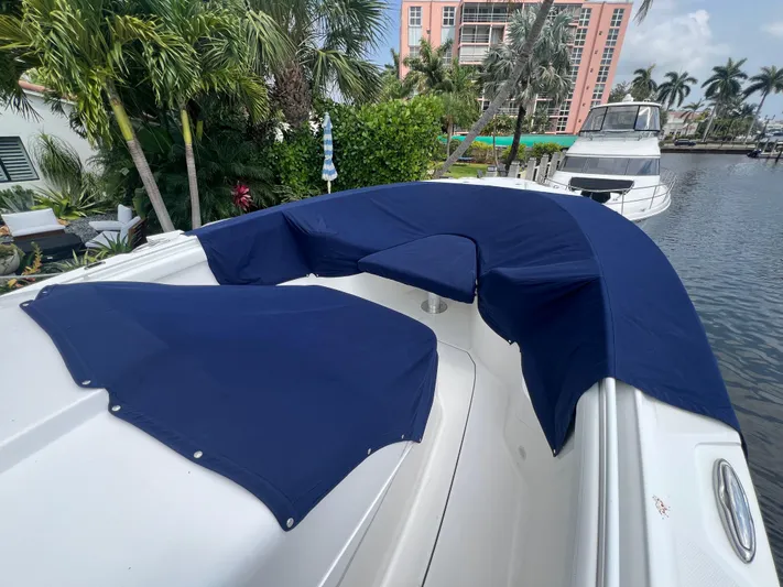 Wild Luck Yacht Photos Pics Edgewater 37 Wild Luck- Hull