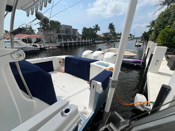 Wild Luck Yacht Photos Pics Edgewater 37 Wild Luck- Hull