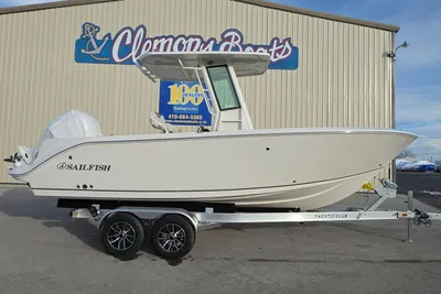 Sailfish 232 CC
