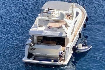 2001 Ferretti Yachts 69 