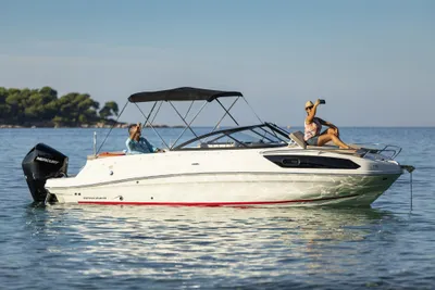 2023 Bayliner VR6 Cuddy