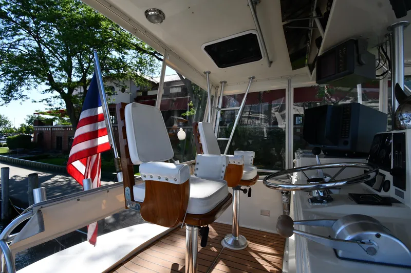 Stormy Yacht Photos Pics 