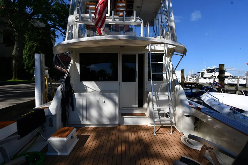 Stormy Yacht Photos Pics 