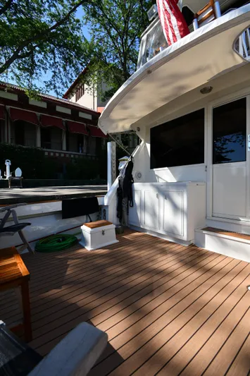 Stormy Yacht Photos Pics 