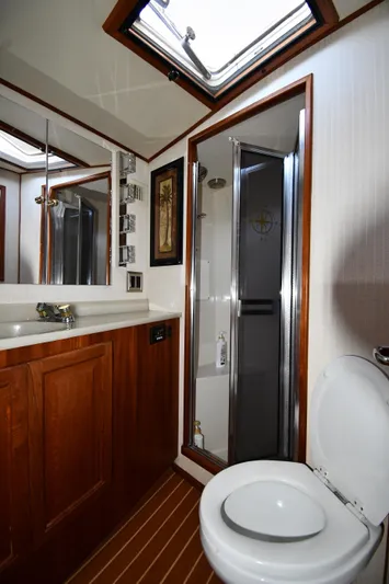 Stormy Yacht Photos Pics 