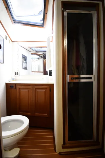 Stormy Yacht Photos Pics 