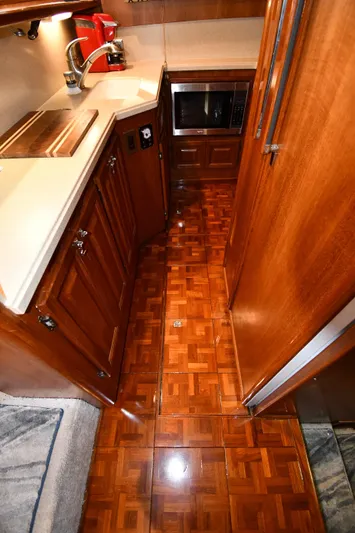 Stormy Yacht Photos Pics 