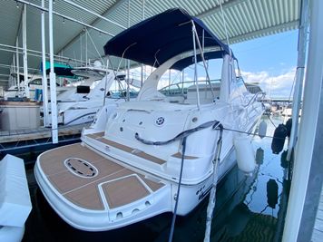 Sea Ray 320 Sundancer