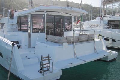 Yacht